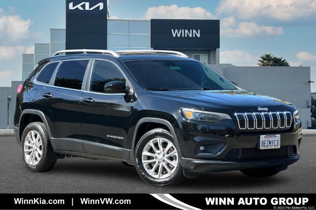 2019 Jeep Cherokee Latitude FWD photo