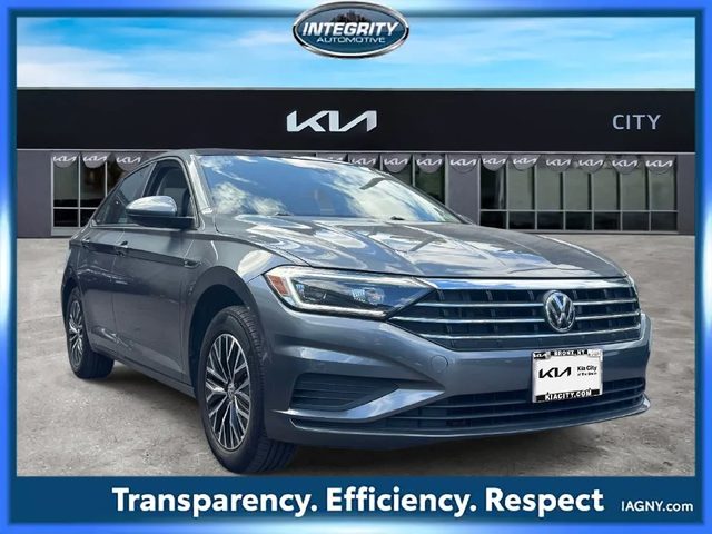 2019 Volkswagen Jetta SEL FWD photo