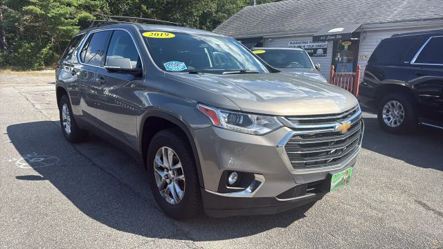 2019 Chevrolet Traverse LT Cloth FWD photo
