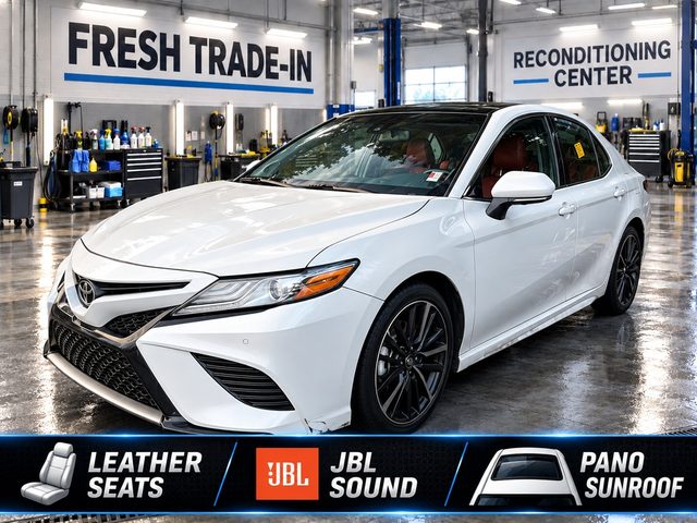 2018 Toyota Camry XSE FWD photo