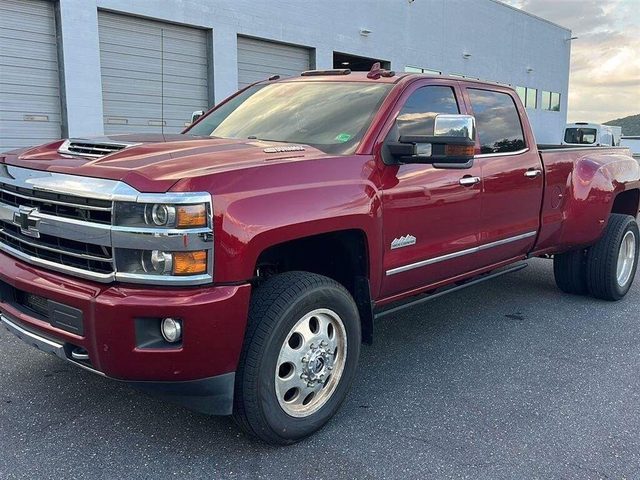 2019 Chevrolet Silverado 3500HD High Country 4WD photo