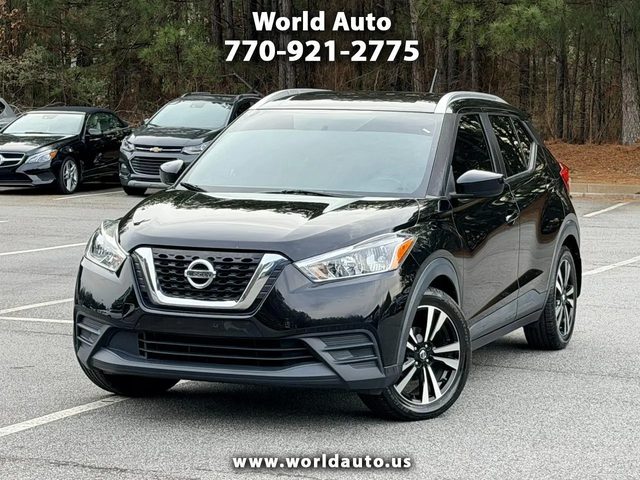 2018 Nissan Kicks SV FWD photo