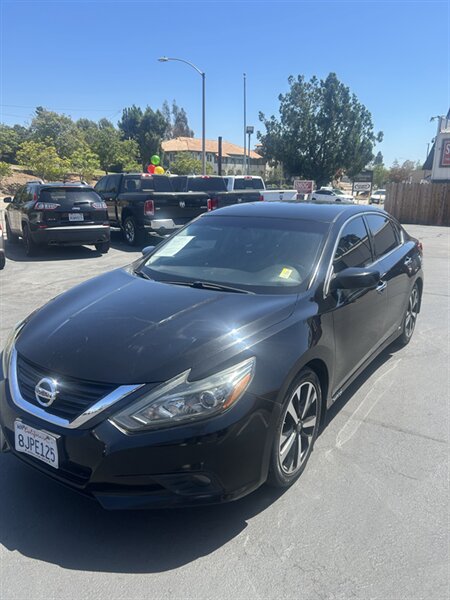 2018 Nissan Altima 2.5 SR FWD photo