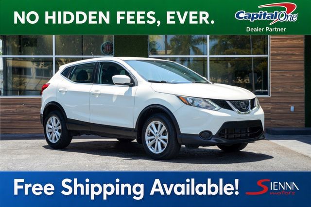 2018 Nissan Rogue Sport S FWD photo
