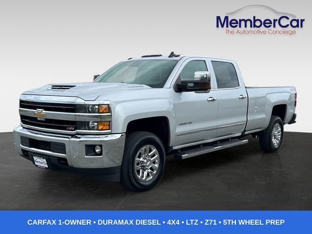 2019 Chevrolet Silverado 3500HD LTZ 4WD photo