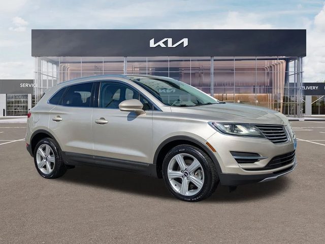 2017 Lincoln MKC Premiere FWD photo