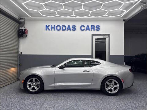 2018 Chevrolet Camaro 1LT RWD photo