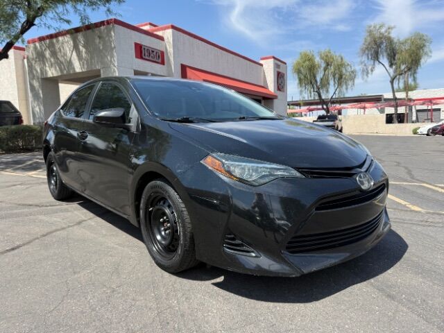 2019 Toyota Corolla LE FWD photo