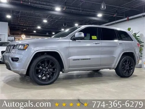 2018 Jeep Grand Cherokee Altitude 4WD photo