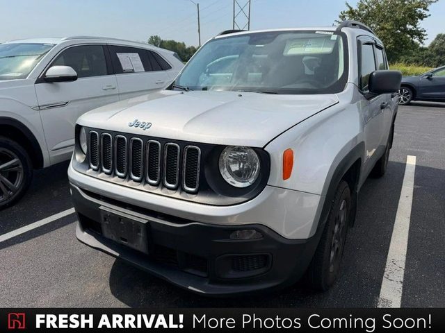 2015 Jeep Renegade Sport 4WD photo