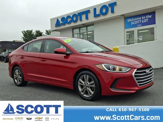 2018 Hyundai Elantra SEL FWD photo