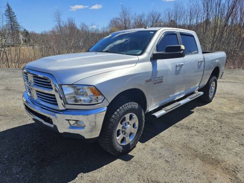 2018 Ram 2500 Big Horn 4WD photo