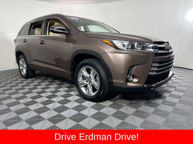 2018 Toyota Highlander Limited FWD photo