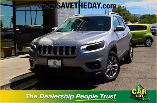 2019 Jeep Cherokee Latitude Plus FWD photo