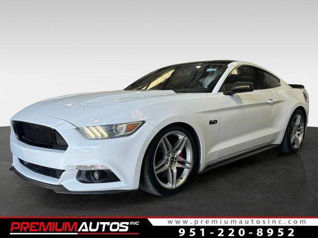 2017 Ford Mustang GT RWD photo