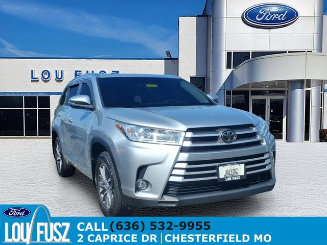 2018 Toyota Highlander XLE AWD photo