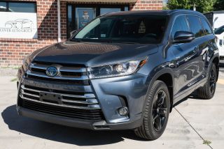 2018 Toyota Highlander Hybrid Limited Platinum AWD photo