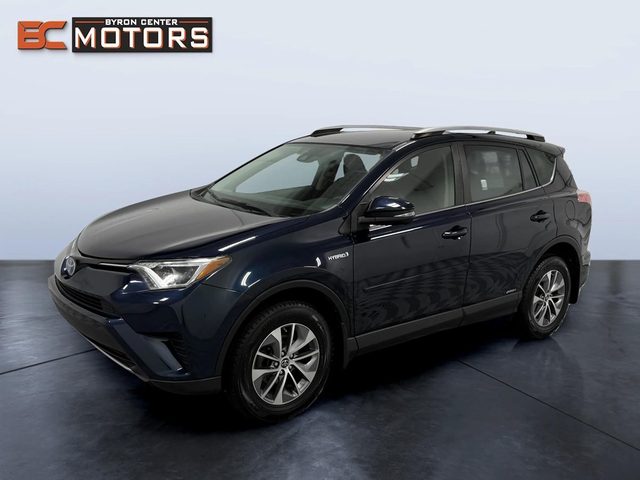 2018 Toyota RAV4 Hybrid LE AWD photo