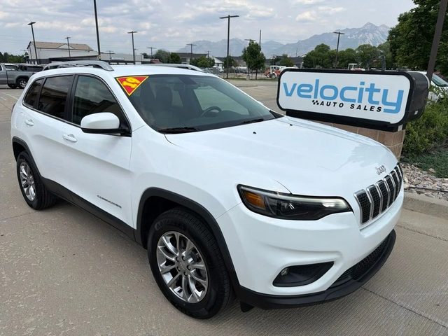 2019 Jeep Cherokee Latitude Plus 4WD photo