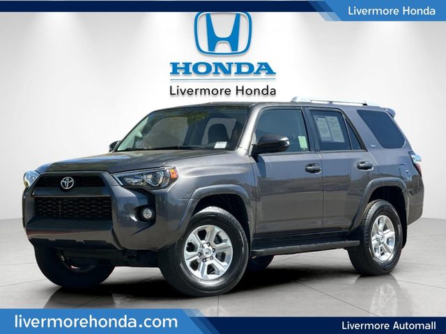2018 Toyota 4Runner SR5 4WD photo
