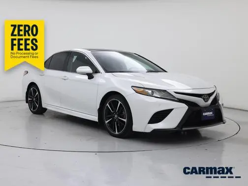2018 Toyota Camry XSE FWD photo
