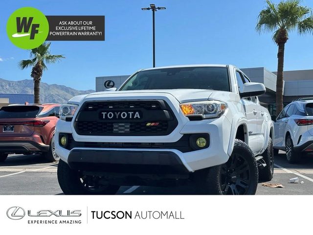 2018 Toyota Tacoma SR5 4WD photo
