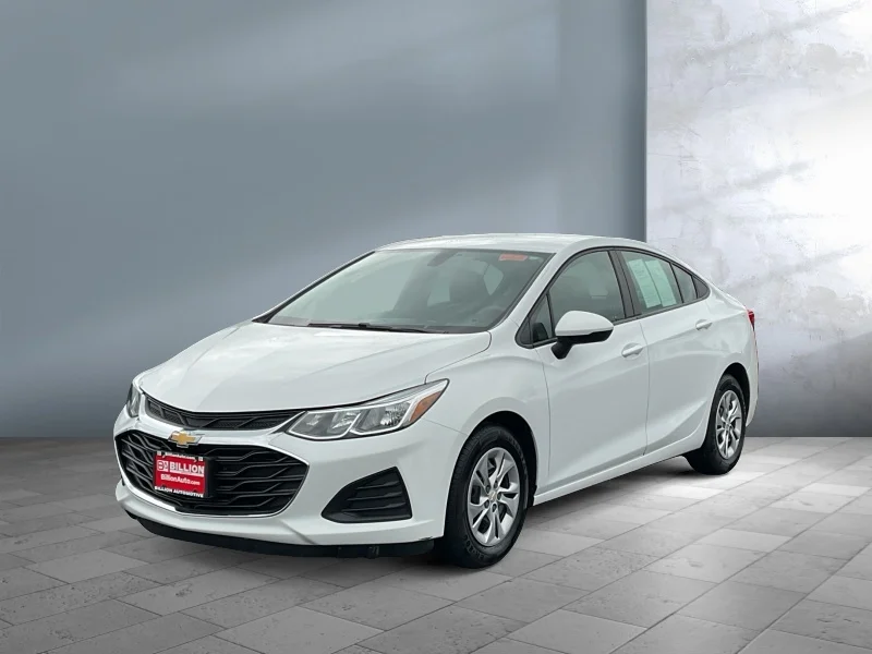 2019 Chevrolet Cruze LS FWD photo