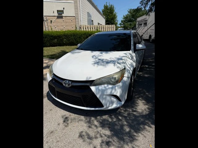2016 Toyota Camry SE FWD photo