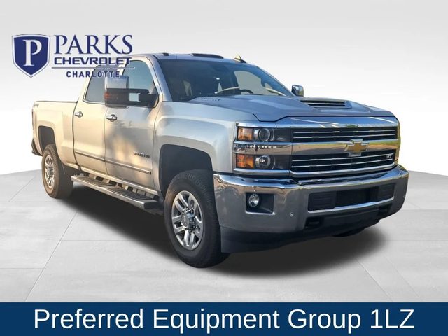 2019 Chevrolet Silverado 3500HD LTZ 4WD photo
