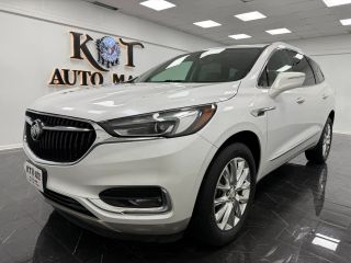 2019 Buick Enclave Essence AWD photo