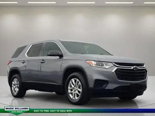 2019 Chevrolet Traverse LS FWD photo