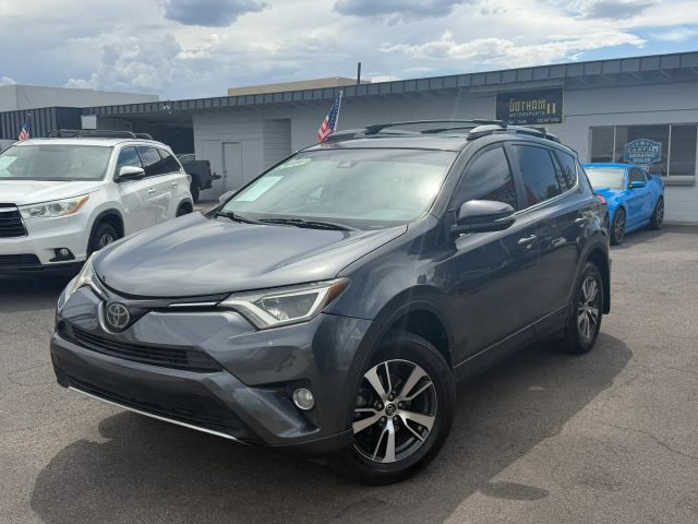 2018 Toyota RAV4 XLE FWD photo
