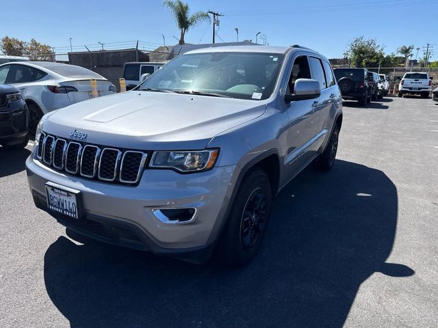 2018 Jeep Grand Cherokee Laredo E RWD photo