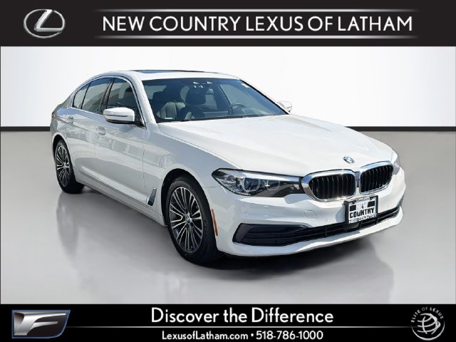 2019 BMW 5 Series 530i xDrive AWD photo