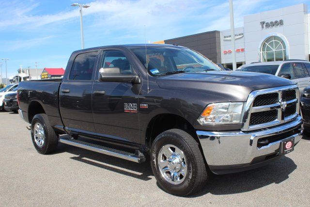 2018 Ram 2500 Tradesman 4WD photo