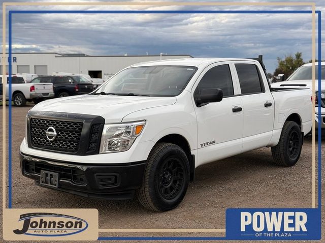 2018 Nissan Titan S 4WD photo