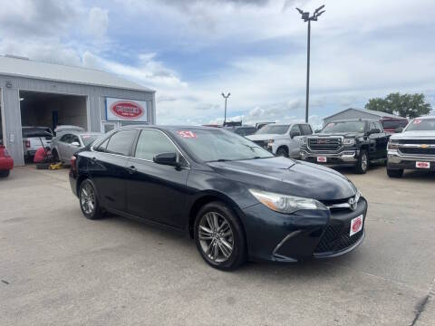 2017 Toyota Camry SE FWD photo