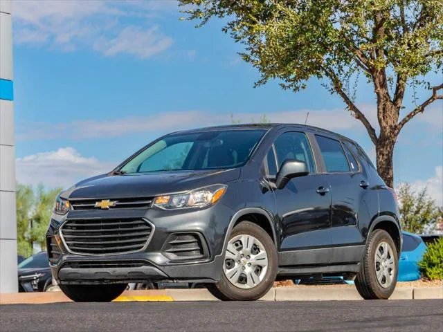 2019 Chevrolet Trax LS FWD photo