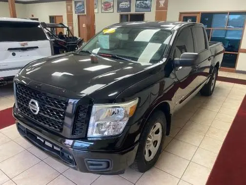 2018 Nissan Titan S RWD photo