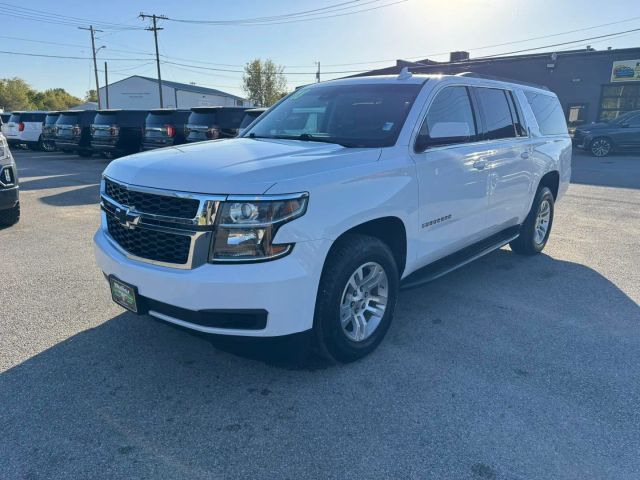 2018 Chevrolet Suburban LT RWD photo