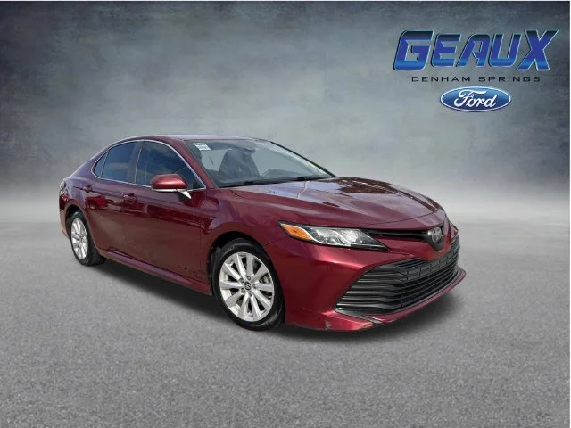 2018 Toyota Camry LE FWD photo