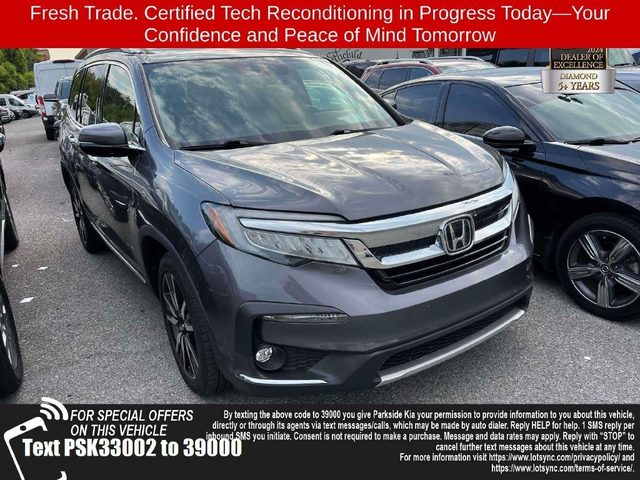 2019 Honda Pilot Touring 7-Passenger FWD photo