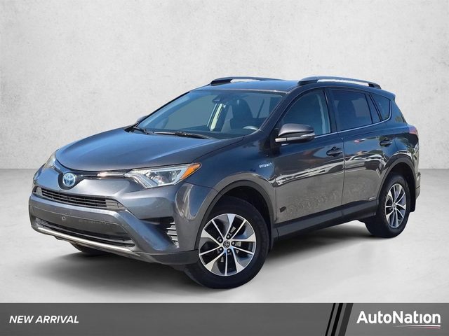 2018 Toyota RAV4 Hybrid LE AWD photo