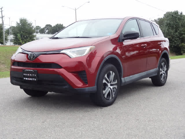 2018 Toyota RAV4 LE FWD photo
