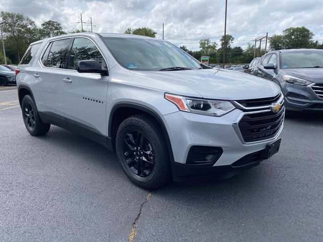 2019 Chevrolet Traverse LS AWD photo