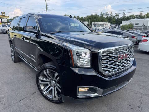 2019 GMC Yukon XL Denali RWD photo