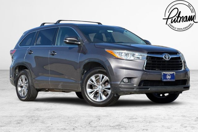 2015 Toyota Highlander XLE FWD photo