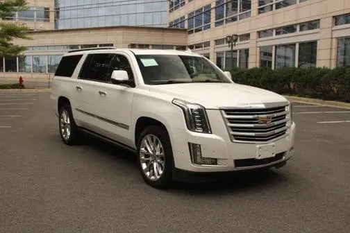 2019 Cadillac Escalade ESV Platinum 4WD photo