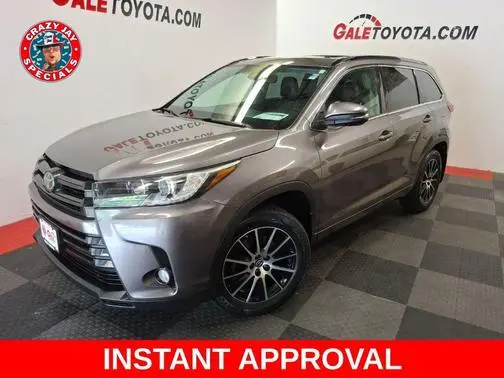 2018 Toyota Highlander SE AWD photo