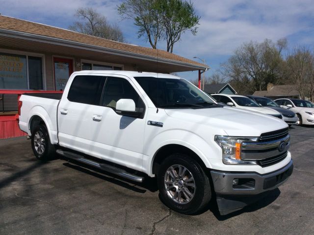 2018 Ford F-150 LARIAT RWD photo